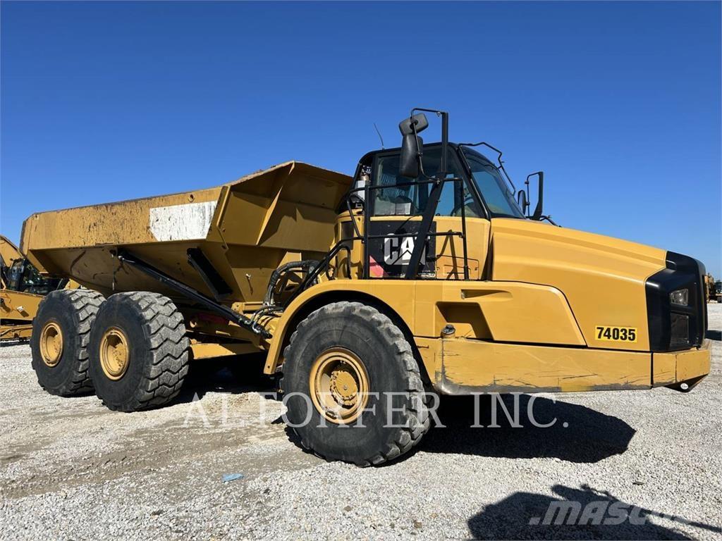 CAT 740B Zglobni demperji