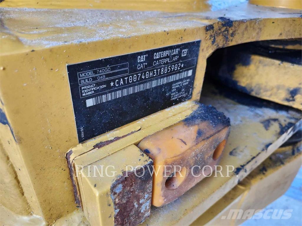 CAT 740GCTG Zglobni demperji