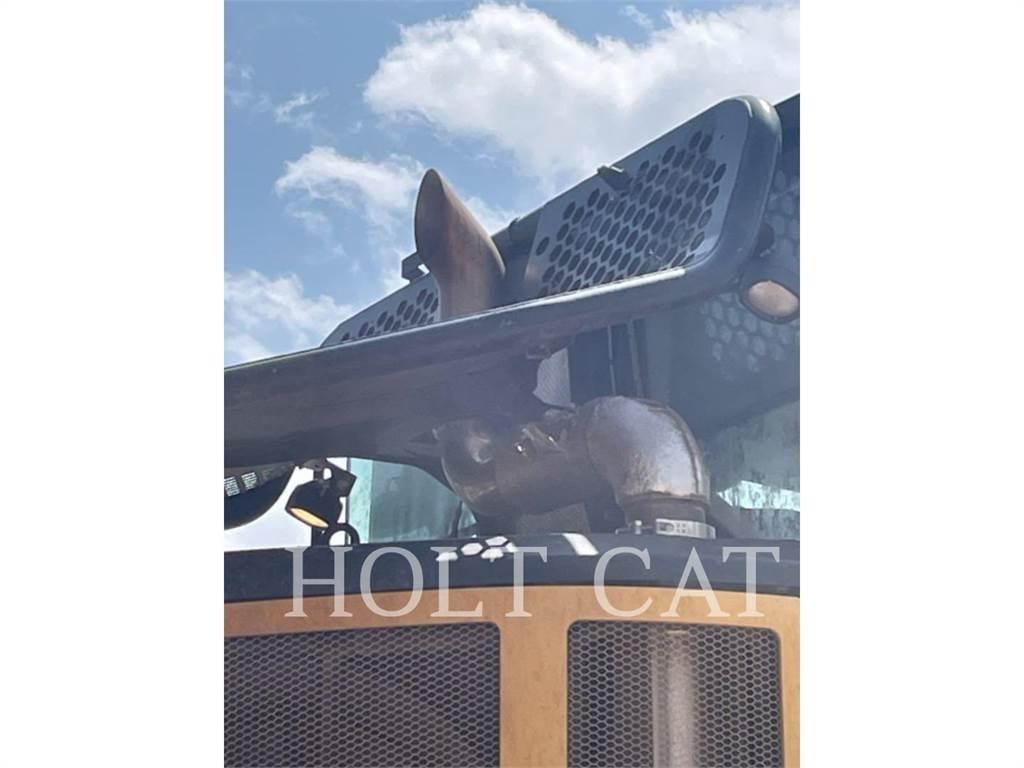 CAT 745 Zglobni demperji