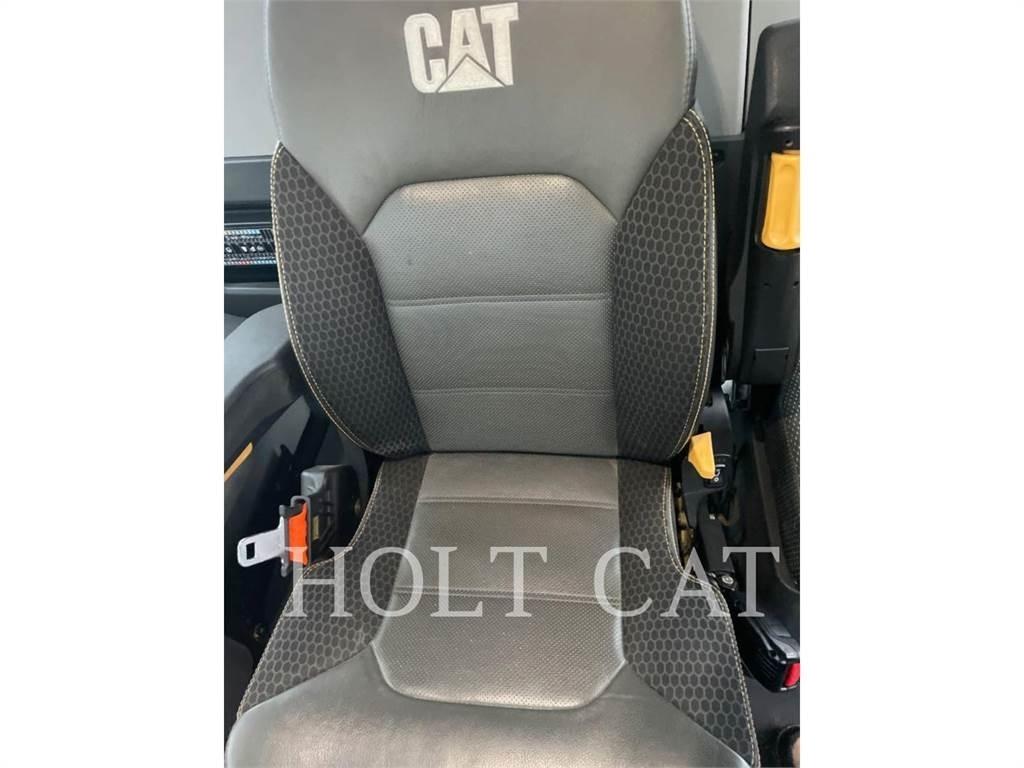 CAT 745 Zglobni demperji