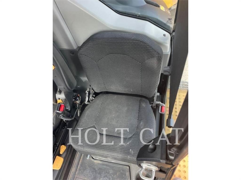 CAT 745 Zglobni demperji
