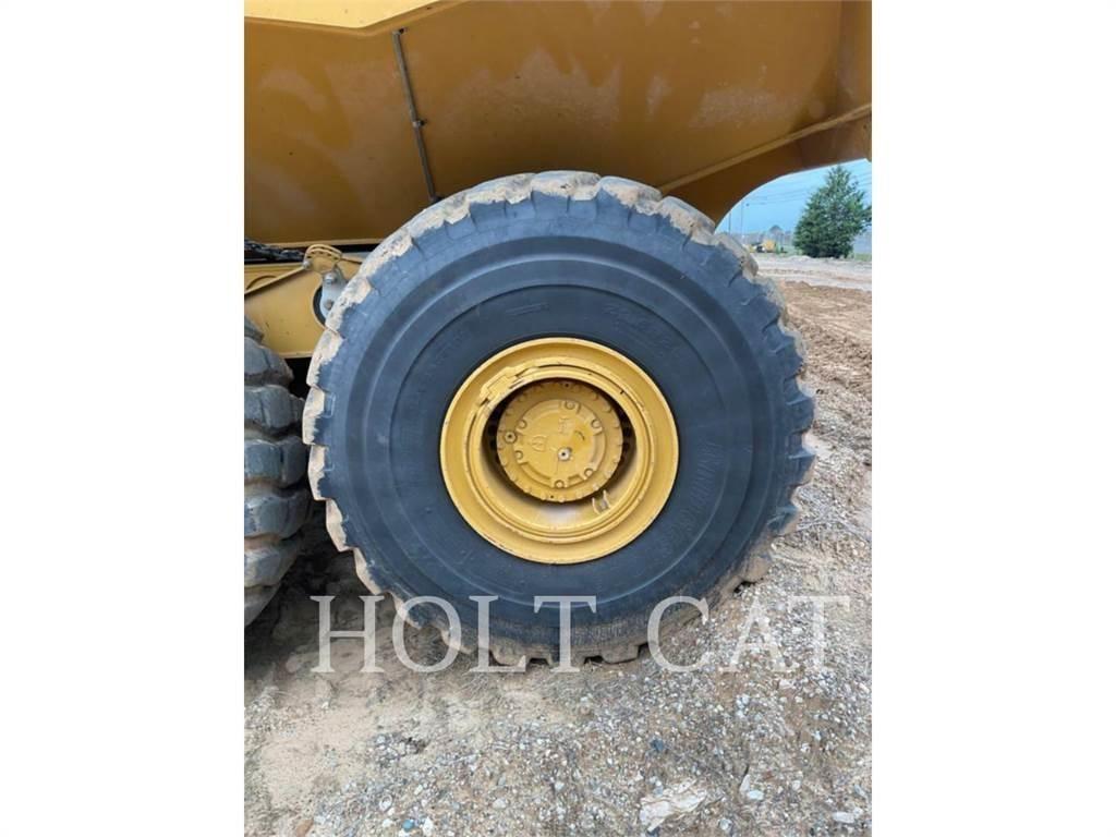 CAT 745 Zglobni demperji