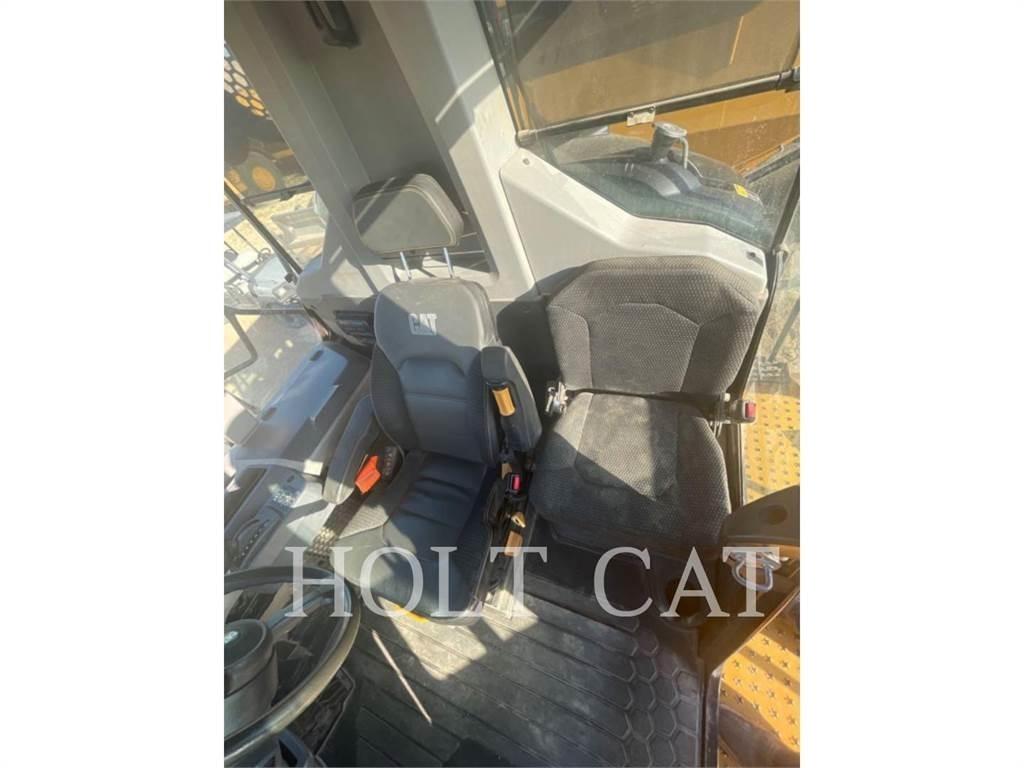 CAT 745 Zglobni demperji
