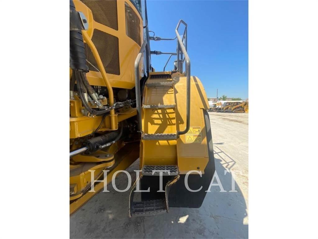 CAT 745 Zglobni demperji