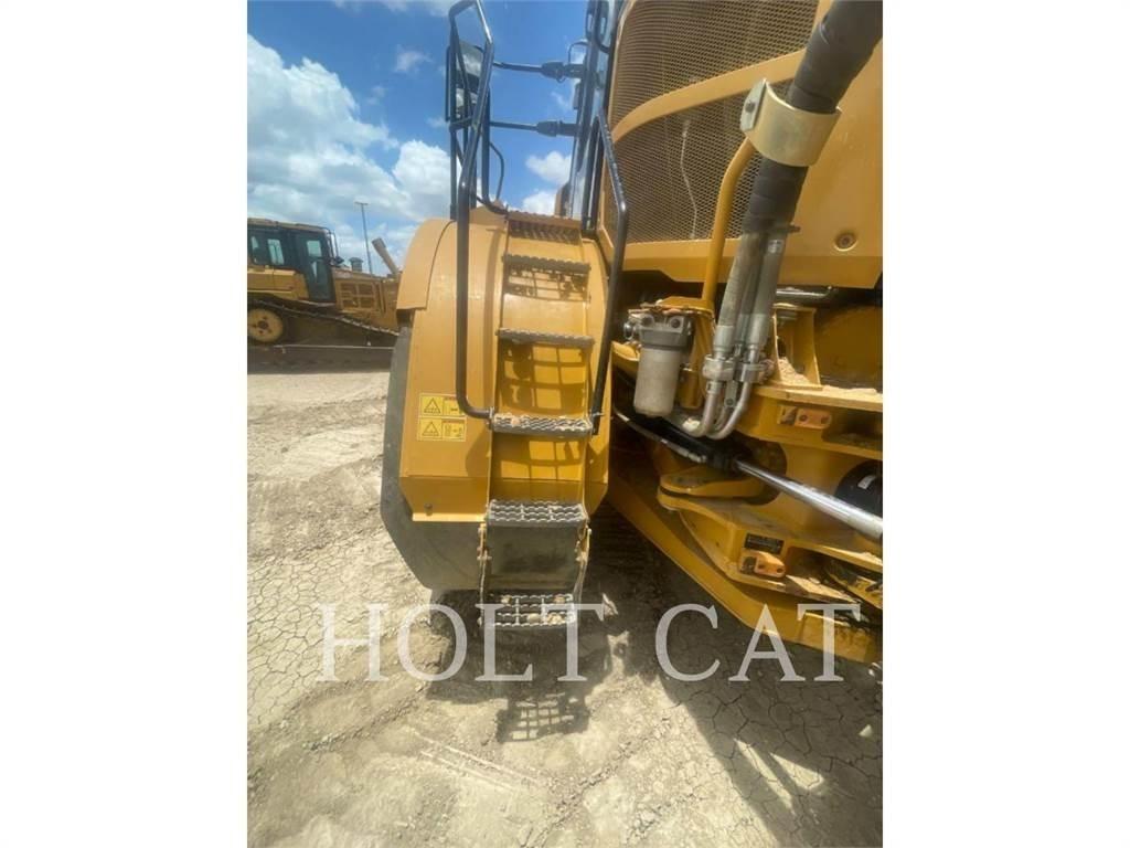 CAT 745 Zglobni demperji