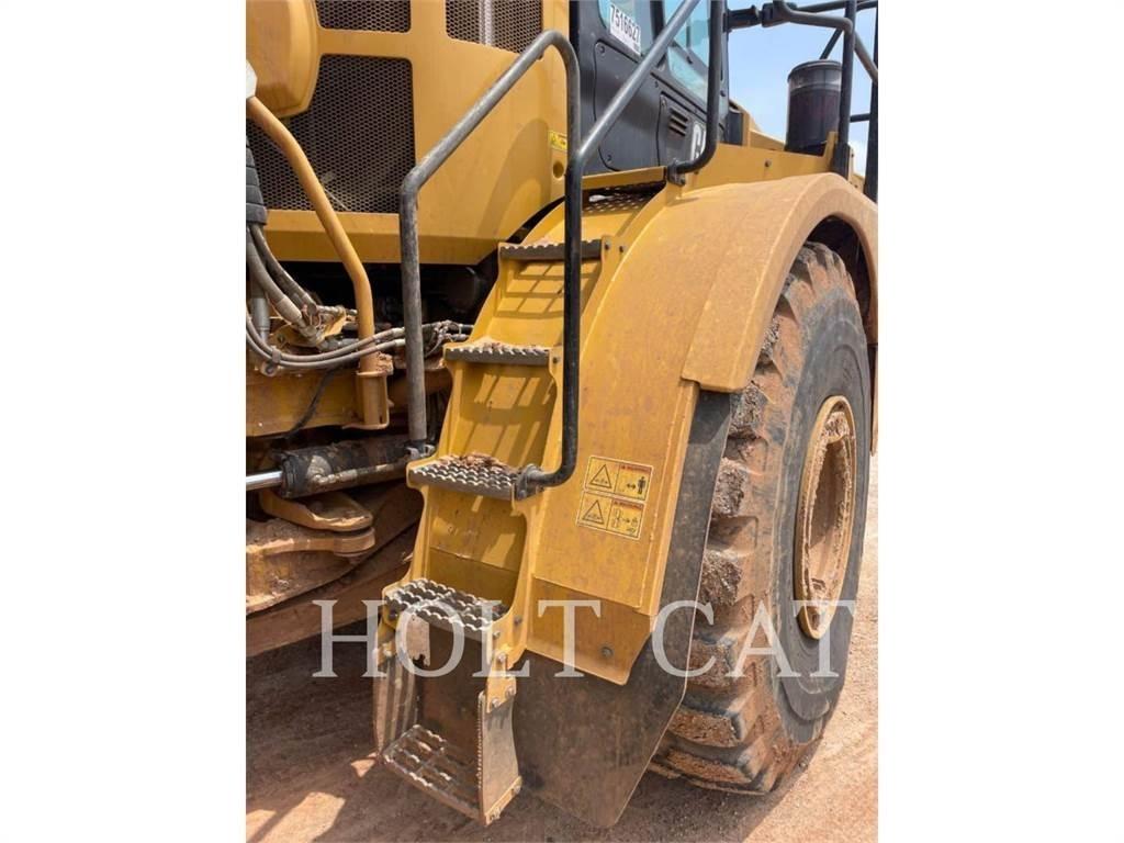 CAT 745 Zglobni demperji