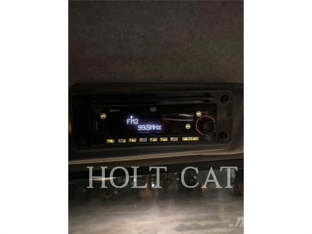 CAT 745 Zglobni demperji