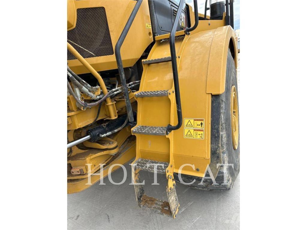 CAT 745 Zglobni demperji