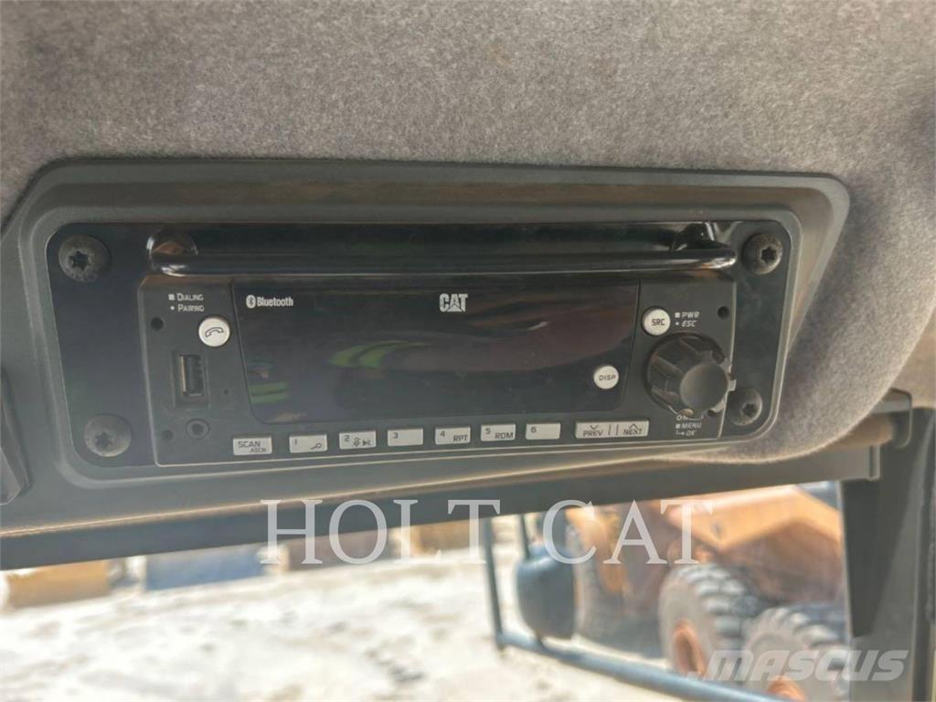 CAT 745 Zglobni demperji