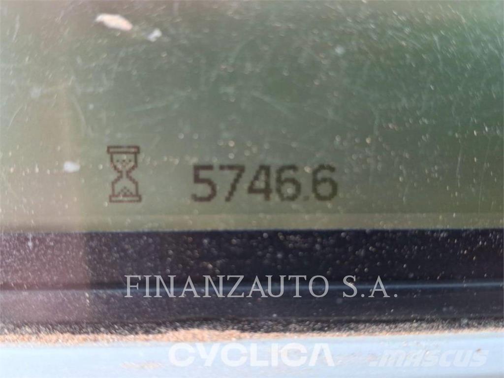 CAT 745 Zglobni demperji