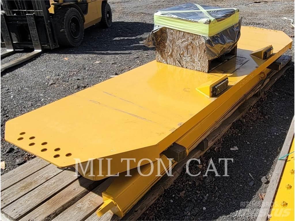 CAT 745 TAILGATE Podvozje in vzmetenje