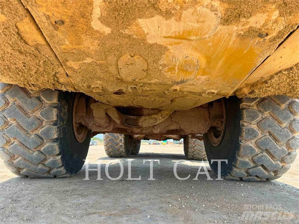 CAT 74504 Zglobni demperji