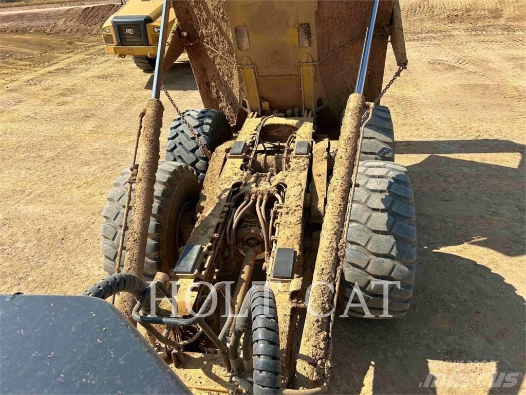 CAT 74504 Zglobni demperji
