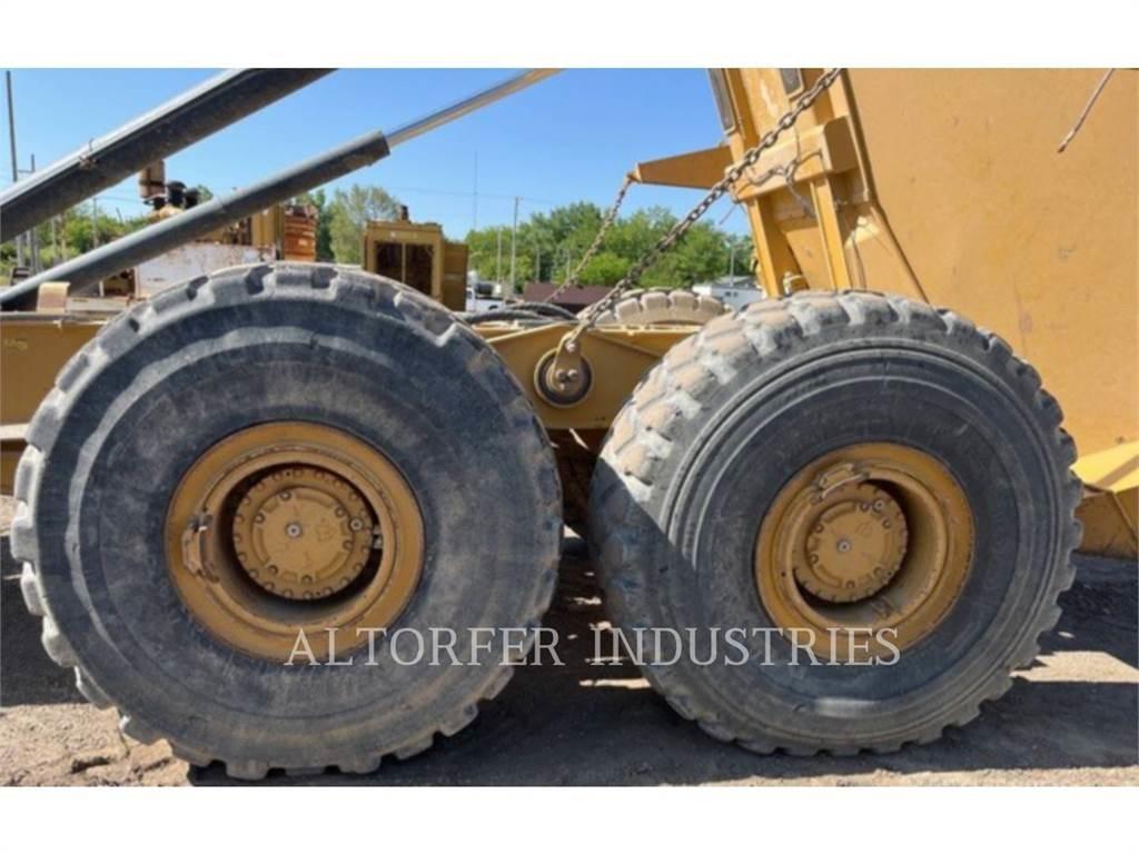 CAT 745C Zglobni demperji