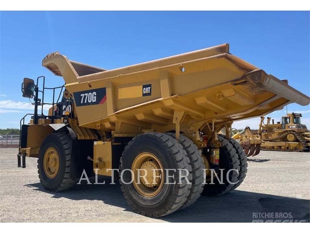 CAT 770G Zglobni demperji
