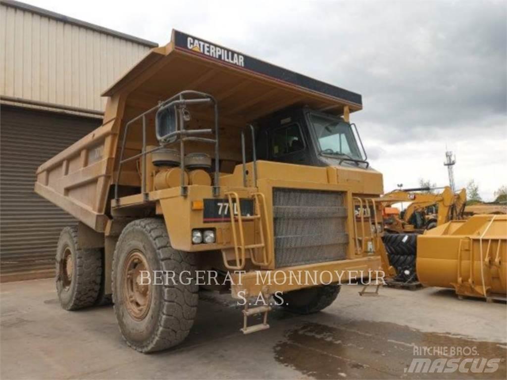 CAT 771D Zglobni demperji