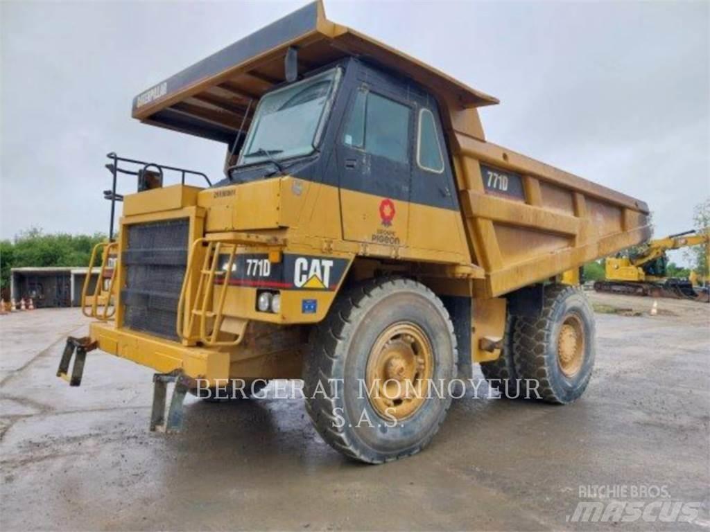 CAT 771D Zglobni demperji