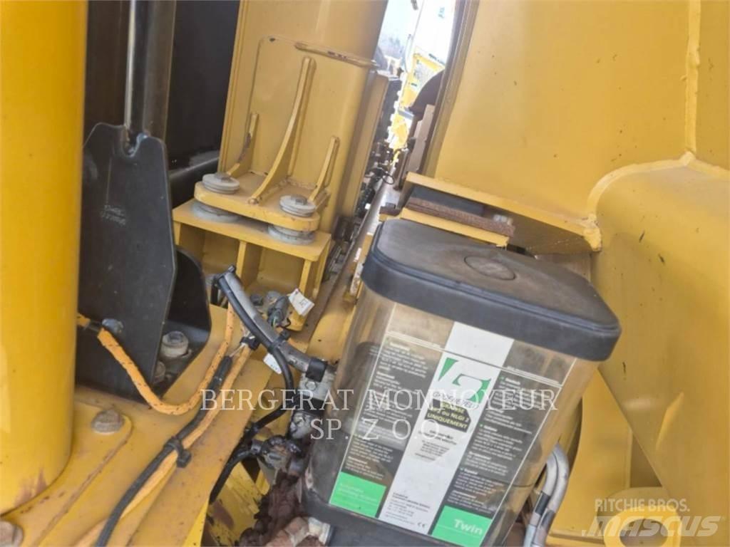 CAT 772G Zglobni demperji