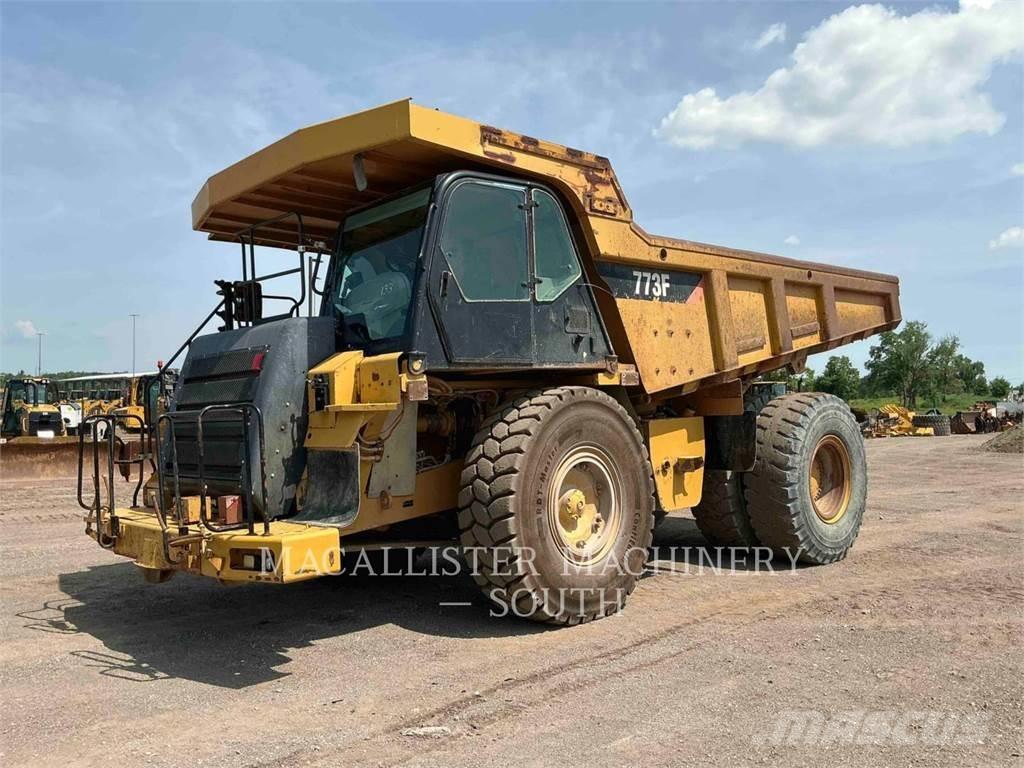 CAT 773F Zglobni demperji