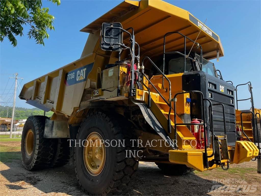 CAT 773G Zglobni demperji