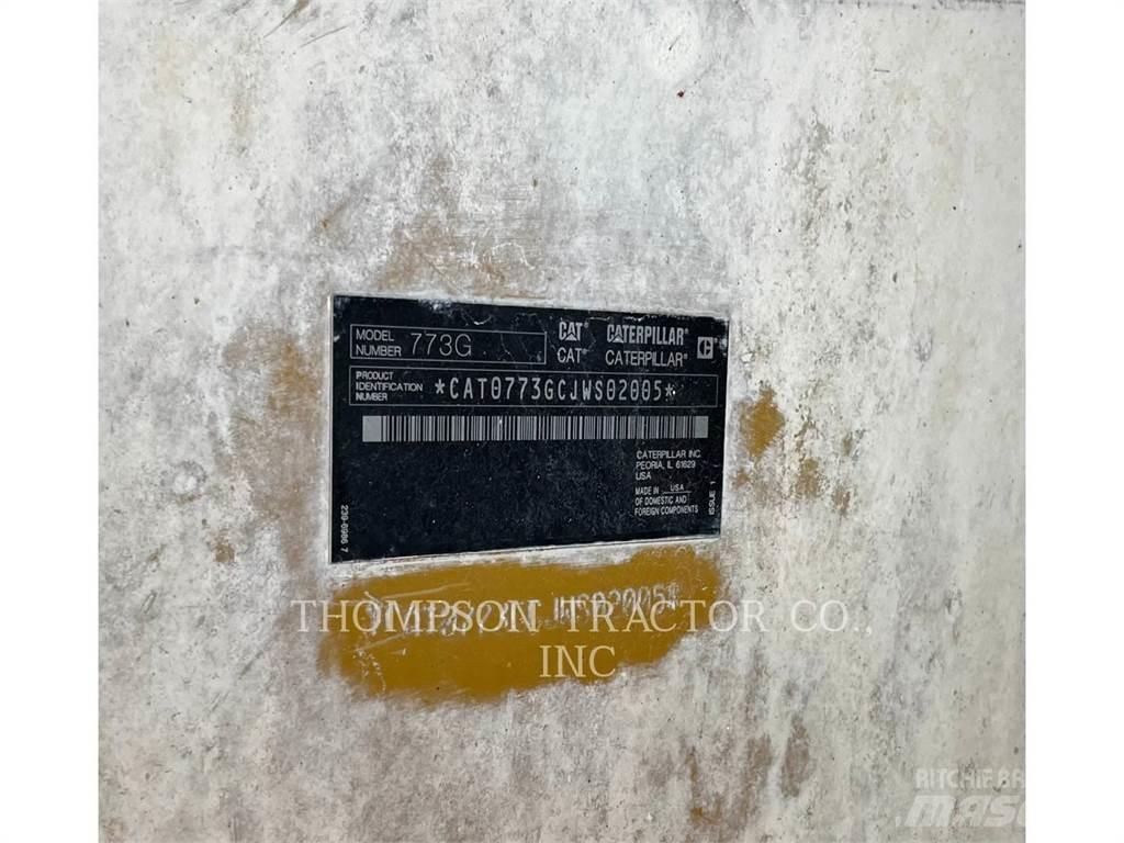 CAT 773G Zglobni demperji
