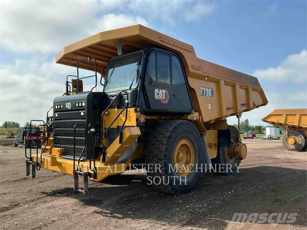 CAT 773G Zglobni demperji