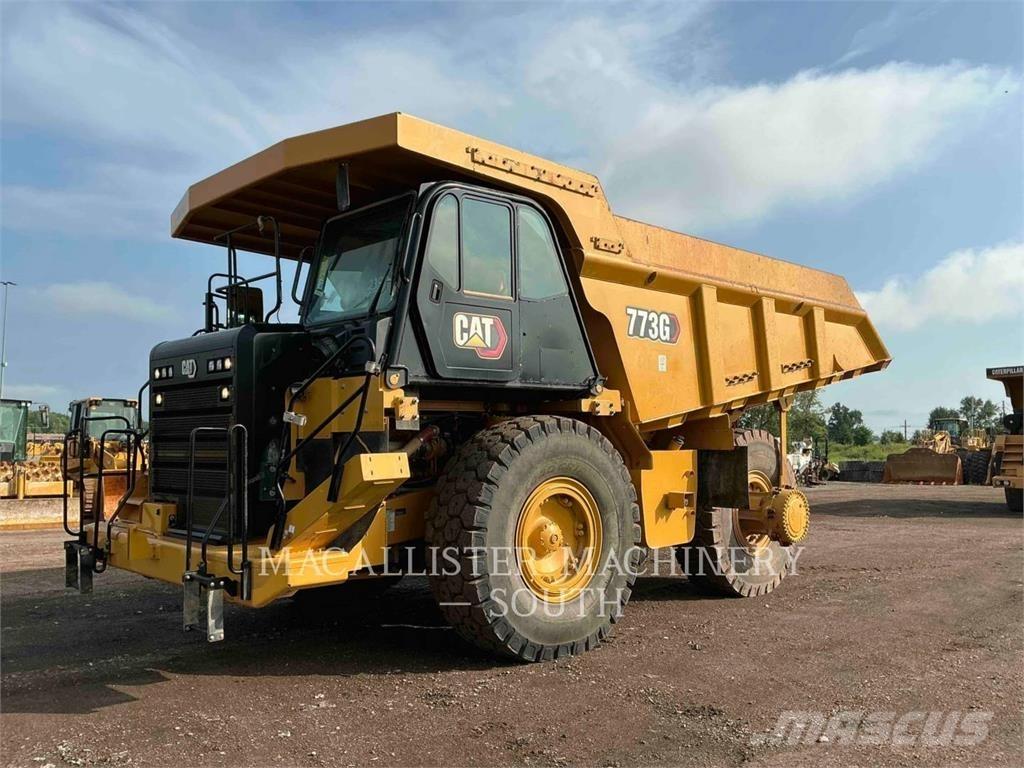 CAT 773G Zglobni demperji