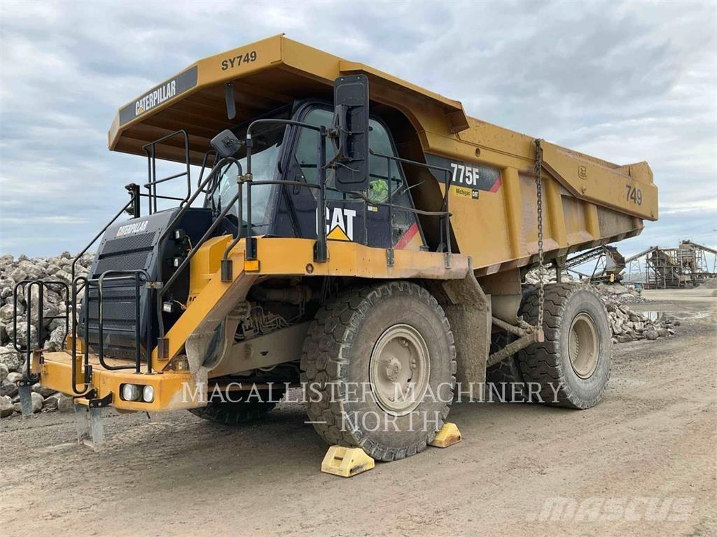 CAT 775F Zglobni demperji