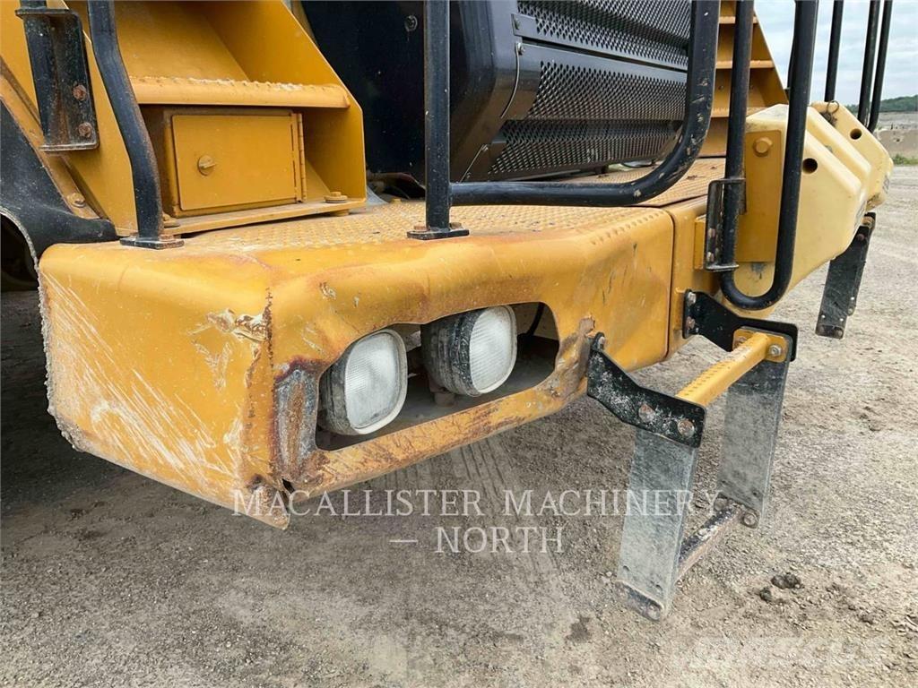 CAT 775F Zglobni demperji