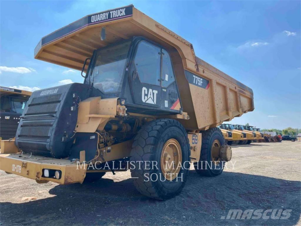 CAT 775F Zglobni demperji