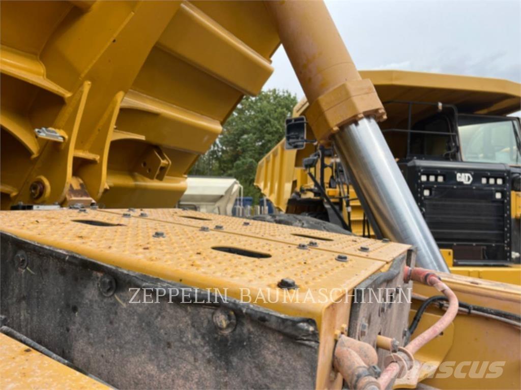 CAT 775G Zglobni demperji