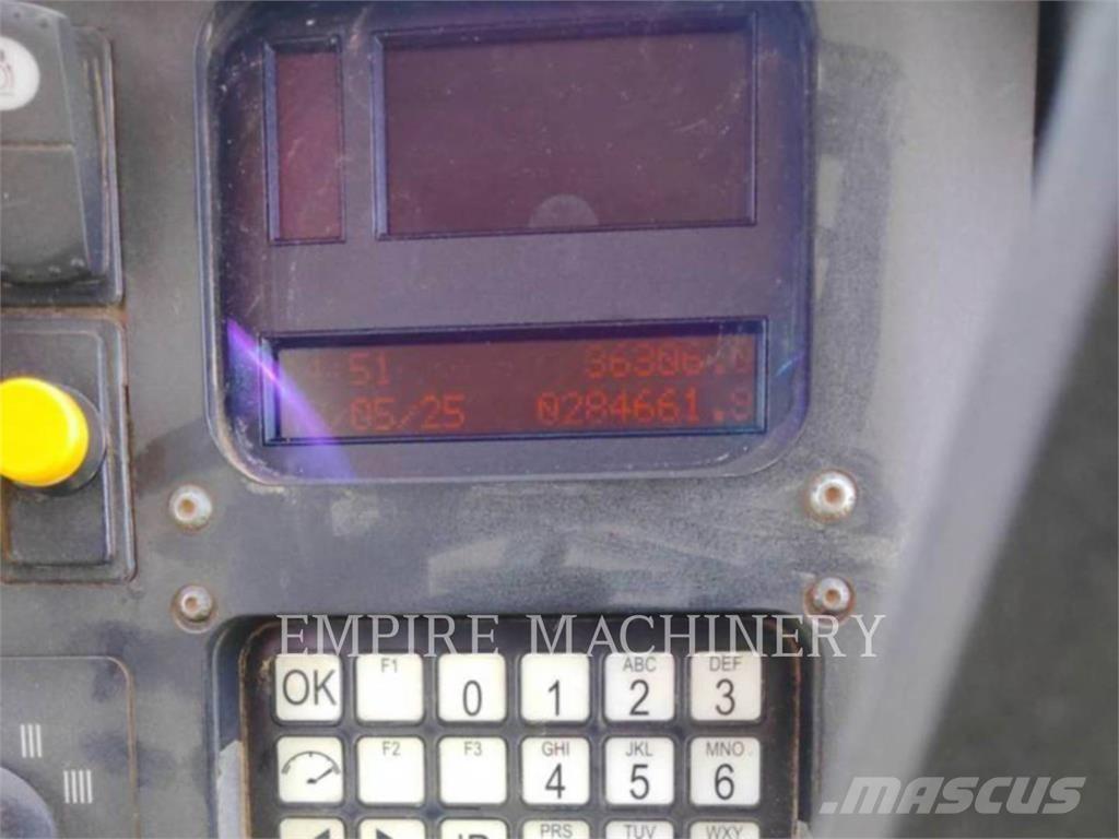 CAT 789D Zglobni demperji