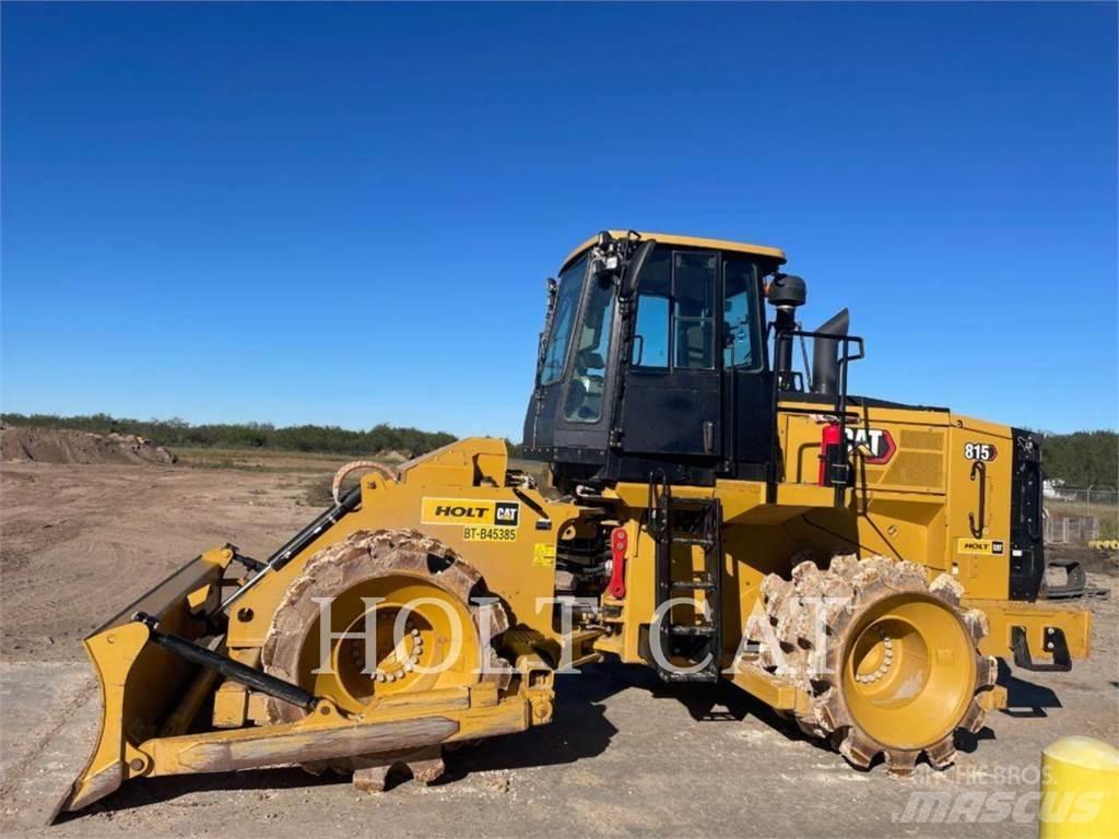 CAT 815 Kompaktorji tal