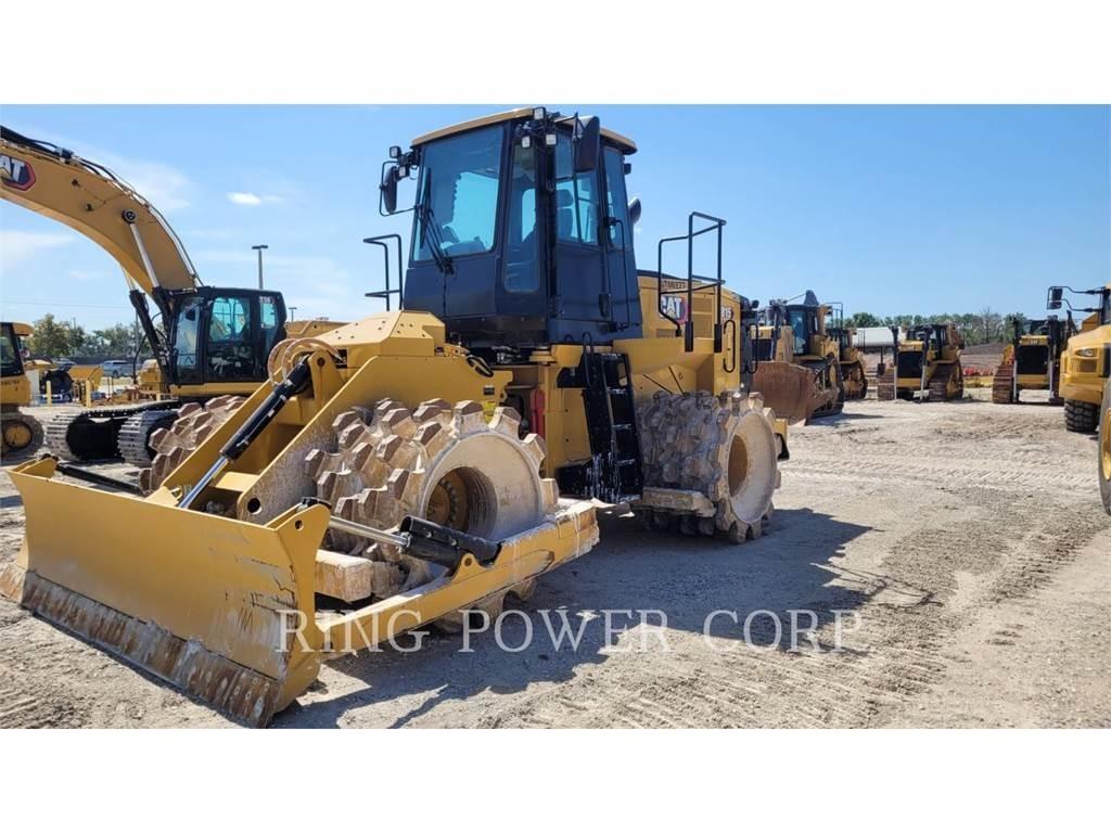 CAT 815 Kompaktorji tal