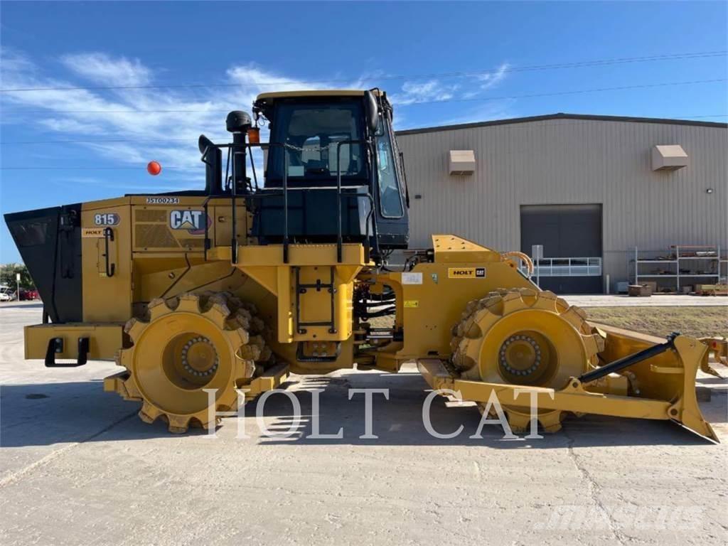 CAT 815 Kompaktorji tal