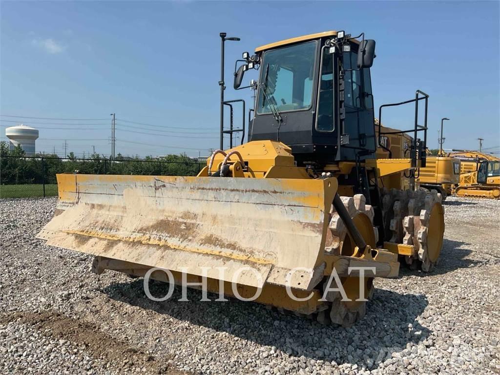 CAT 815 Kolesni Buldožerji