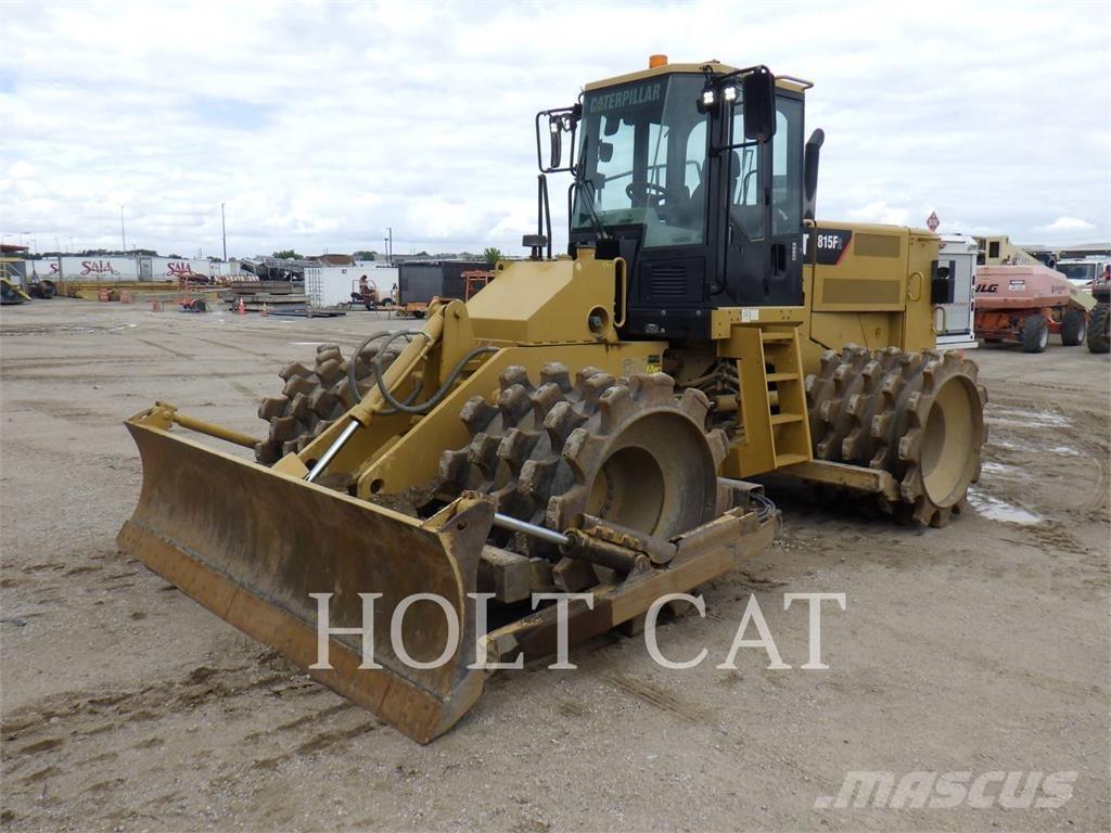 CAT 815FII Kompaktorji tal
