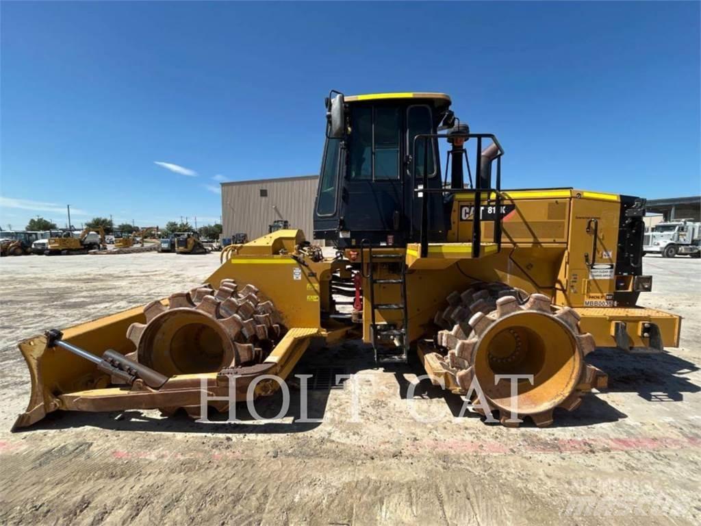 CAT 815K Kompaktorji tal