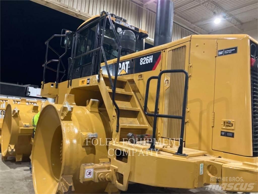 CAT 826H Kompaktorji tal