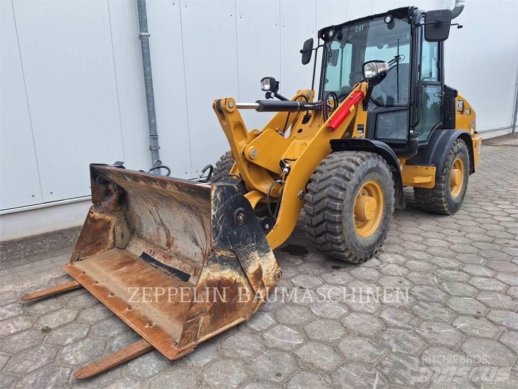 CAT 906-14 Kolesni nakladalci