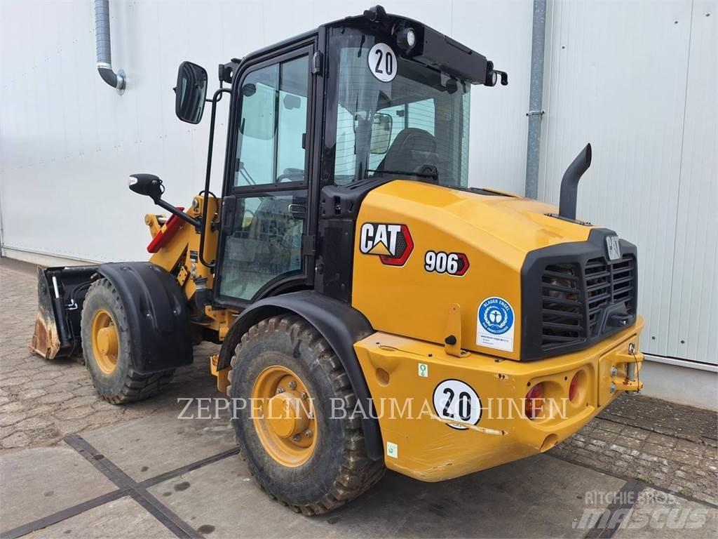 CAT 906-14 Kolesni nakladalci