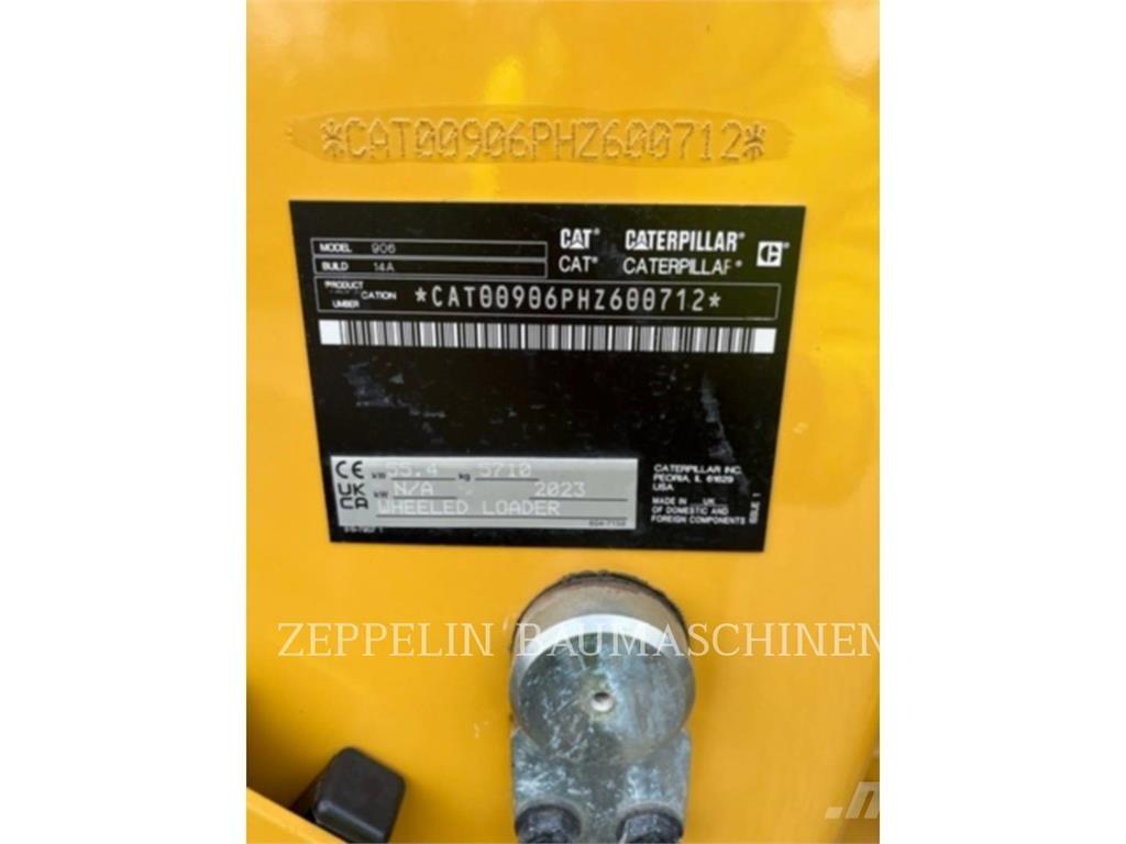 CAT 906-14 Kolesni nakladalci