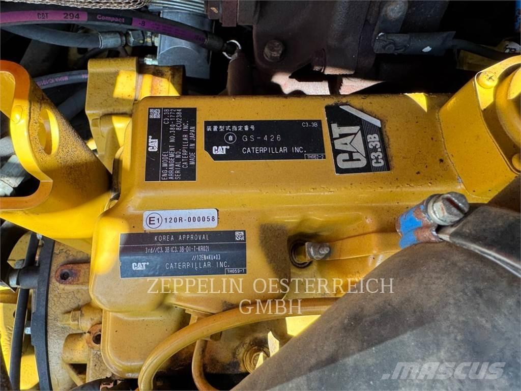 CAT 906H2 Kolesni nakladalci