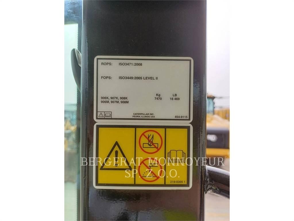 CAT 906M Kolesni nakladalci