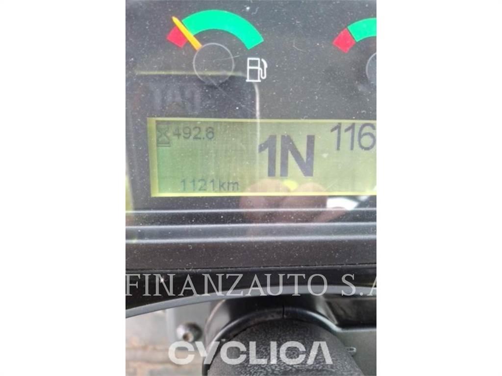 CAT 906M Kolesni nakladalci