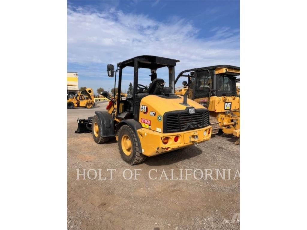 CAT 907-14 Kolesni nakladalci