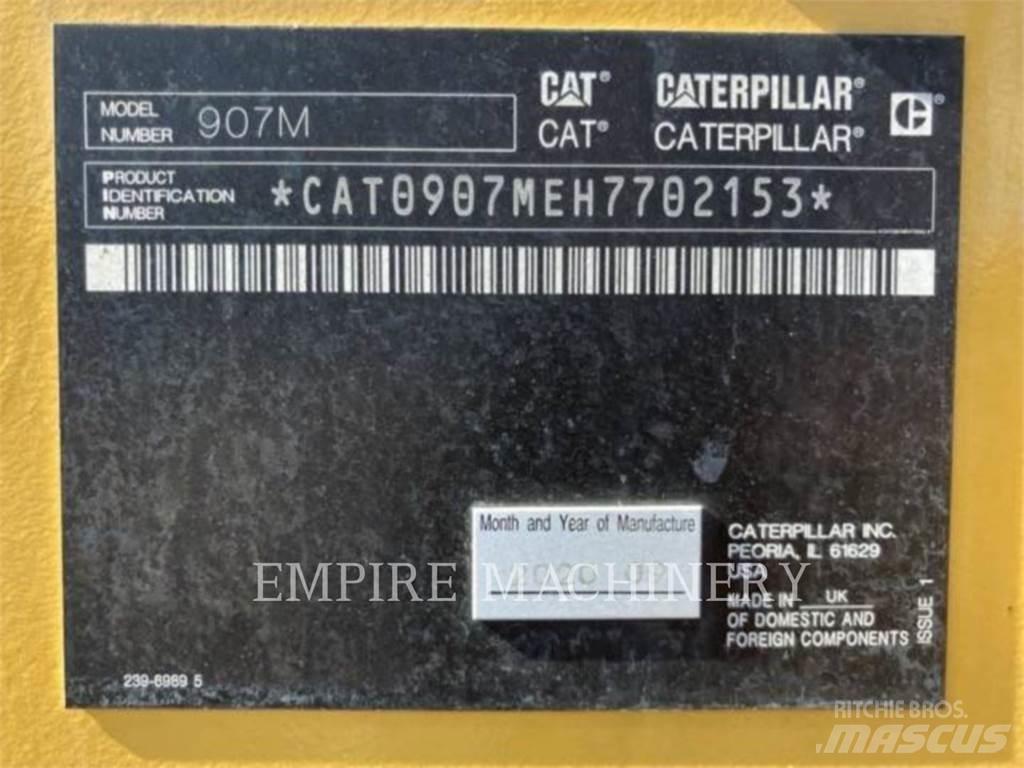 CAT 907M Kolesni nakladalci