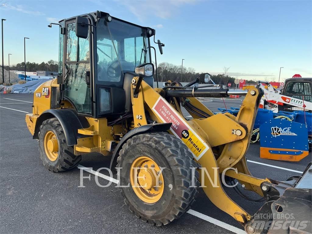 CAT 907M Kolesni nakladalci