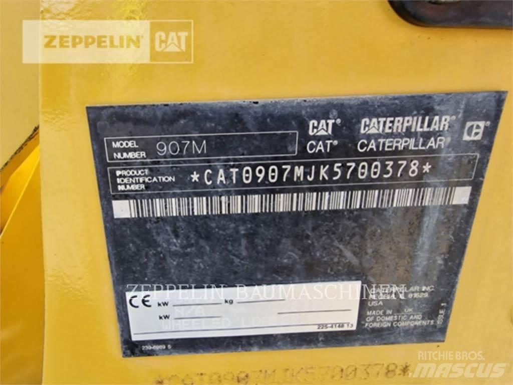 CAT 907M Kolesni nakladalci
