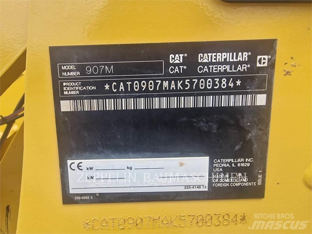 CAT 907M Kolesni nakladalci